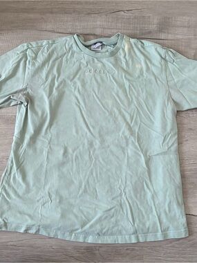 adidas green t-shirt